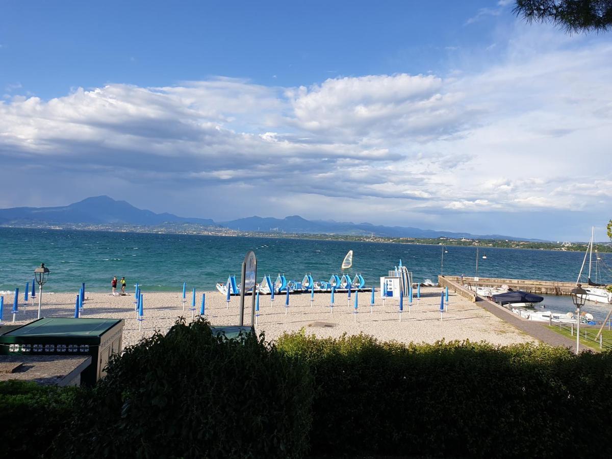 Hotel La Favorita Peschiera del Garda Ngoại thất bức ảnh